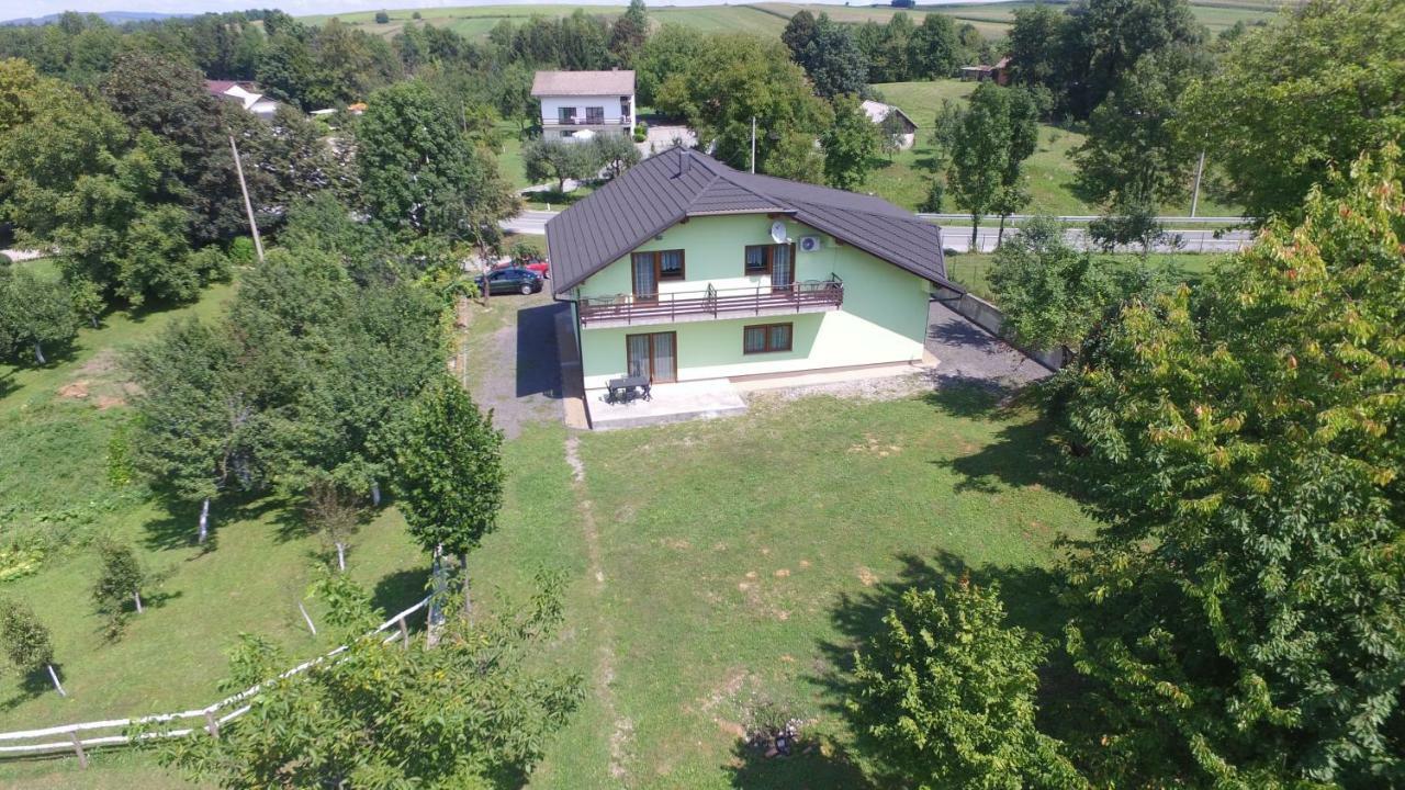Green Apartment Plitvice Rakovica Extérieur photo