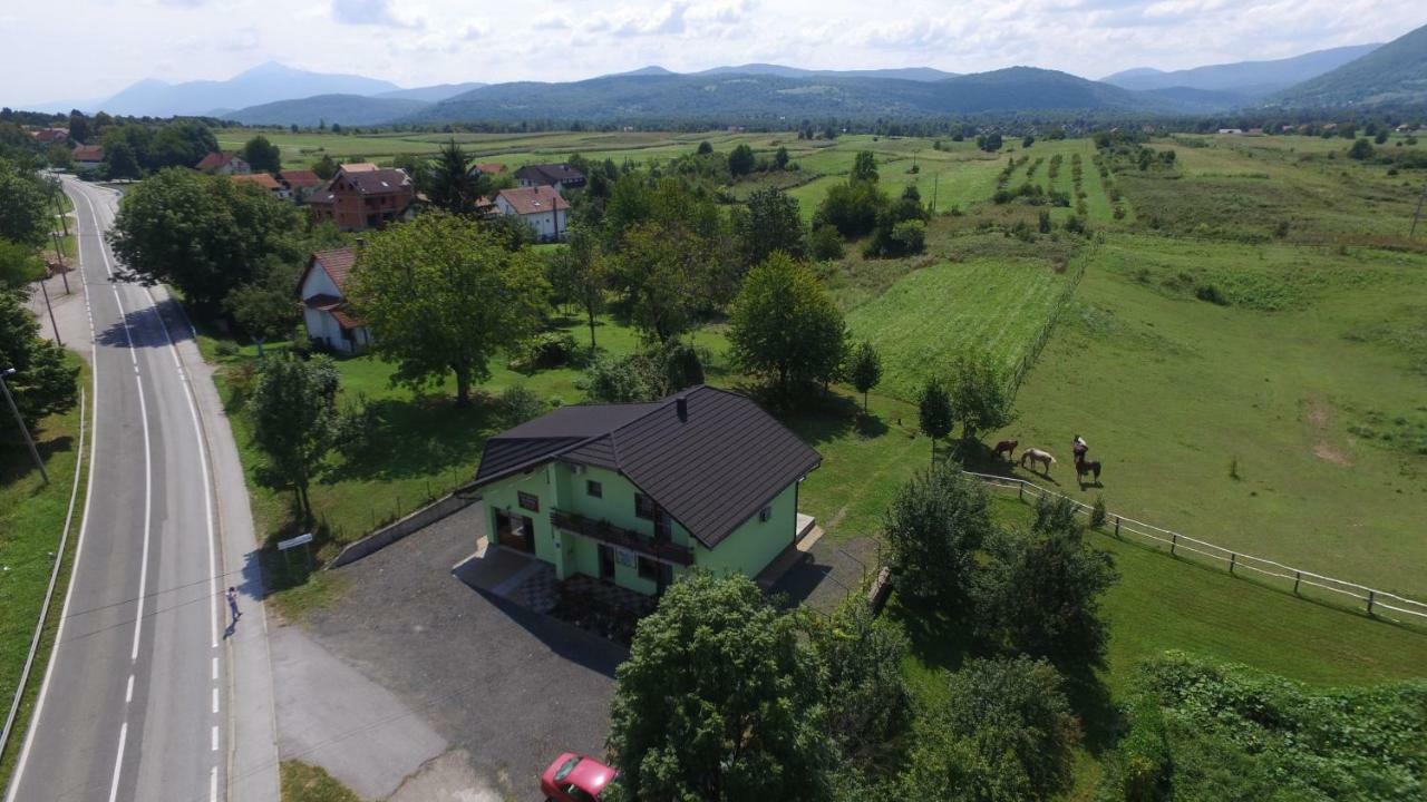 Green Apartment Plitvice Rakovica Extérieur photo